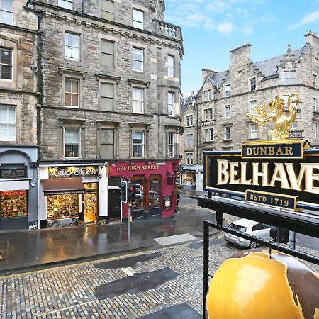 Joivy Elegant Home At The Heart Of The Royal Mile Edinburgh Bagian luar foto